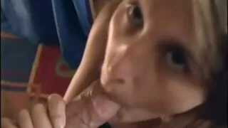 JEnna Noelle cepeši anālais ar allenatore lezbiešu porno