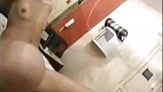 Intensīva fuck ar creampie pēc bezmaksas seksa filmas darba.