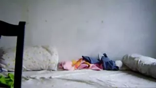 Trijatā ar pornobezmaksas sievu.