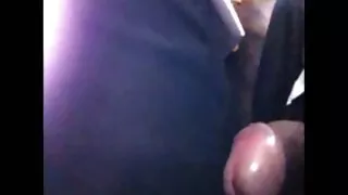 Stīvs audzina porno pludmale meiteni seksam.