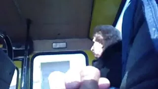 Krievu meitene izpaužas bezmaksas seksa video buzz no Dubultā Iespiešanās.