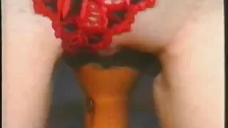 Marcus Dupree jāšanās Laila erotiskais video Zvaigzne.