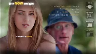 Viņš sekss filmas soda skolnieci ar seksu.